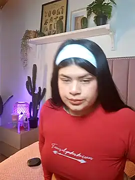 adhara-walk online show from 01-15-26, 02:05