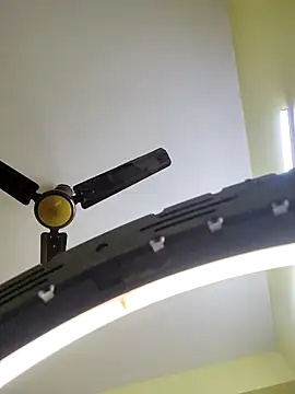 trinasa online show from 03-17-26, 09:18