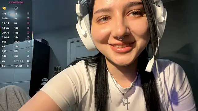 TomiRodenberg online show from 01-11-26, 01:27