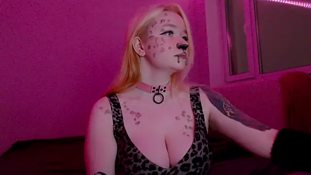 Rizebigboobs online show from 01-10-26, 08:32