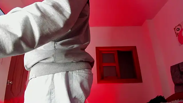 Liamsubtle01 online show from 02-06-26, 11:13