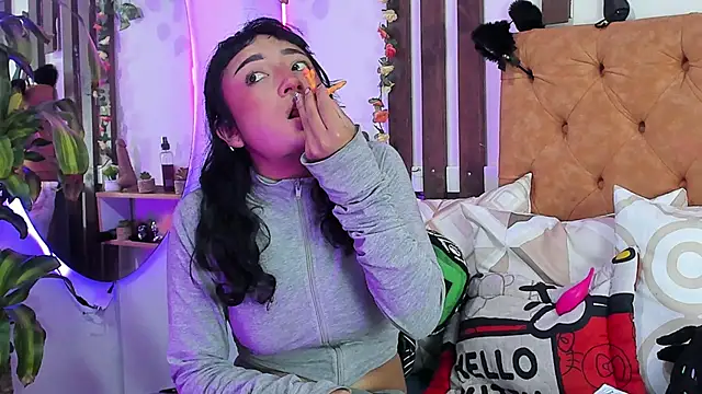 MeowMota  online show from 02-05-26, 06:01