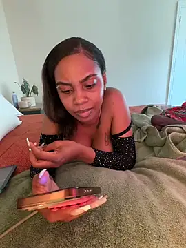 Snapshot of oshun6360 chatting on 04-23-26, 10:12 oshun6360 online show from 04-23-26, 10:12