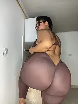 NataliaMillers online show from 04-11-26, 05:56