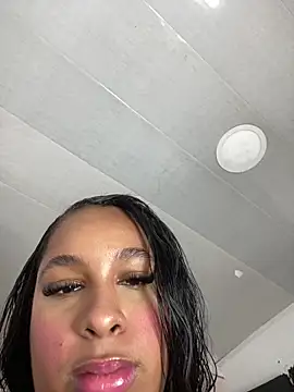 NataliaMillers online show from 04-19-26, 08:00