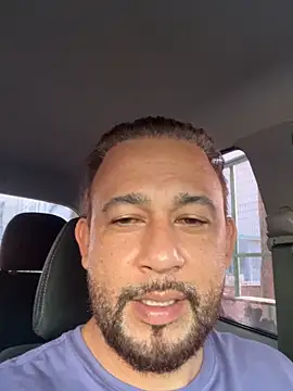 Snapshot of fabbronxer chatting on 02-10-26, 07:18 fabbronxer online show from 02-10-26, 07:18