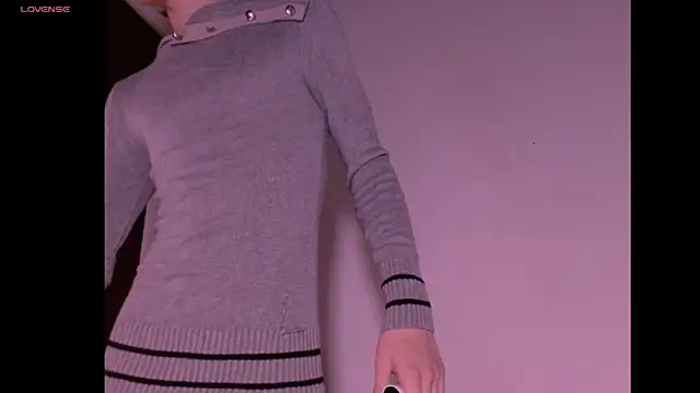 Snapshot of lilithot23 chatting on 01-31-26, 09:13 lilithot23 online show from 01-31-26, 09:13