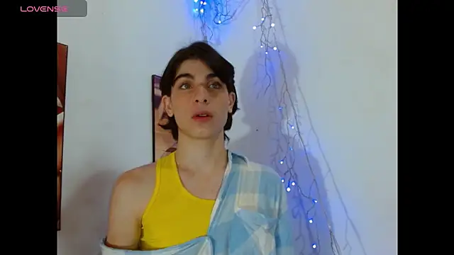 lilithot23 online show from 03-25-26, 02:01