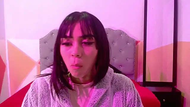 Snapshot of sofiaspring chatting on 07-19-26, 04:22 sofiaspring online show from 07-19-26, 04:22
