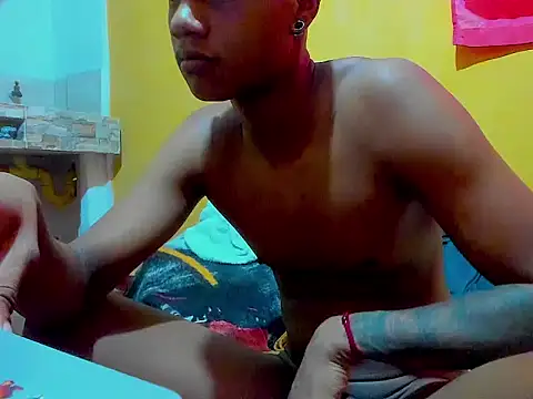 aunstin mohamme online show from 02-28-26, 08:10