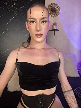 Alana Stone online show from 05-18-26, 06:47
