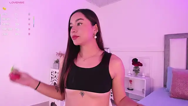 Leilafisherr online show from 01-13-26, 01:27