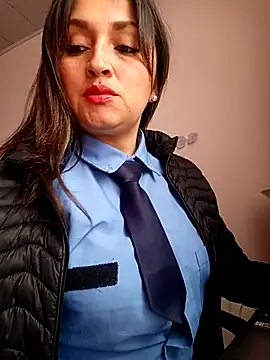 Snapshot of Alejandra_N chatting on 02-16-26, 02:02 Alejandra N online show from 02-16-26, 02:02