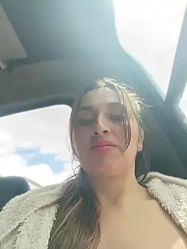 Snapshot of Alejandra_N chatting on 07-14-26, 04:56 Alejandra N online show from 07-14-26, 04:56