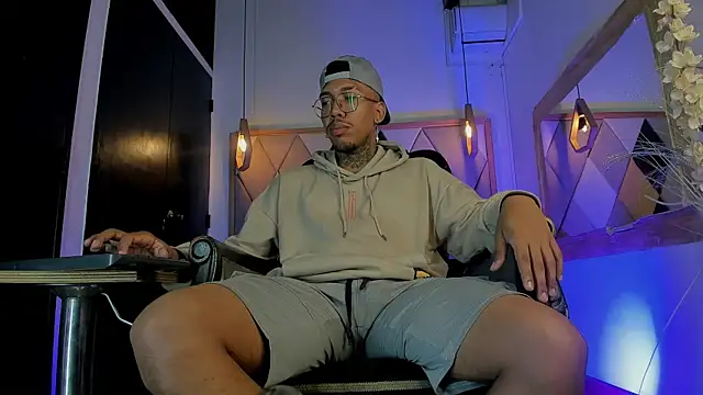 ThiagoBerry online show from 02-28-26, 12:17