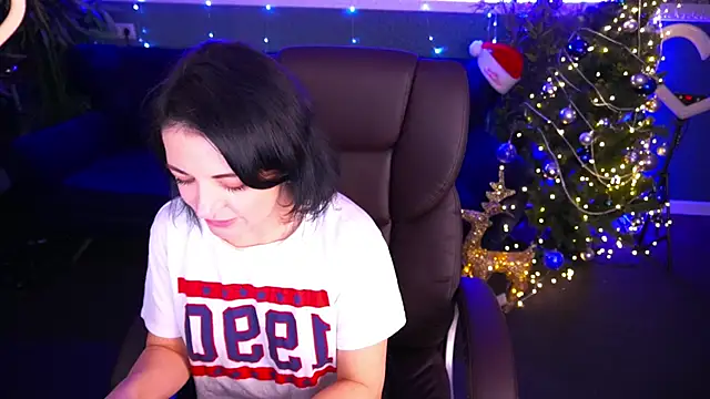 Snapshot of Dafni_Monn chatting on 12-31-24, 08:26 Dafni Monn online show from 12-31-24, 08:26