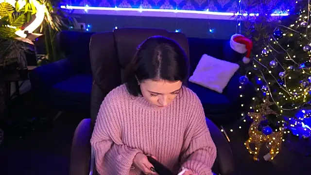 Snapshot of Dafni_Monn chatting on 01-06-25, 06:25 Dafni Monn online show from 01-06-25, 06:25
