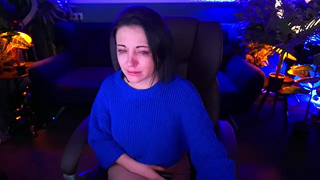 Snapshot of Dafni_Monn chatting on 01-17-25, 10:00 Dafni Monn online show from 01-17-25, 10:00