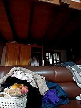 Snapshot of yu--yo chatting on 02-26-26, 01:15 yu--yo online show from 02-26-26, 01:15