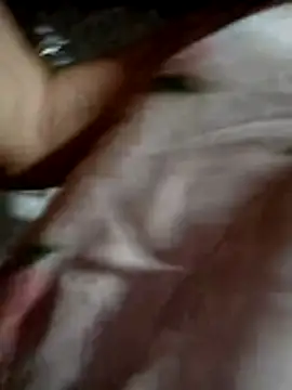 Snapshot of yu--yo chatting on 02-27-26, 10:21 yu--yo online show from 02-27-26, 10:21