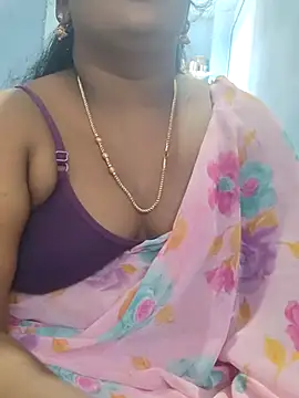 Snapshot of divyasree1431 chatting on 04-22-26, 02:58 divyasree1431 online show from 04-22-26, 02:58