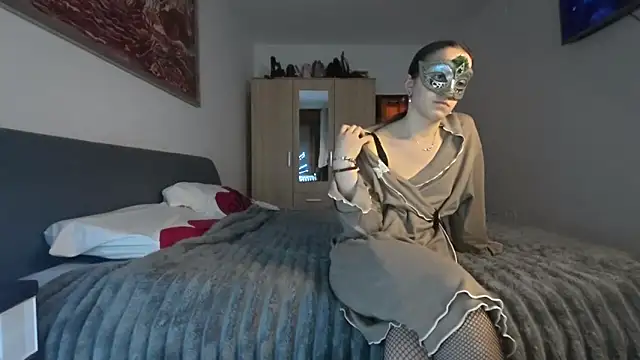 Snapshot of MMcouple200 chatting on 02-23-26, 06:05 MMcouple200 online show from 02-23-26, 06:05