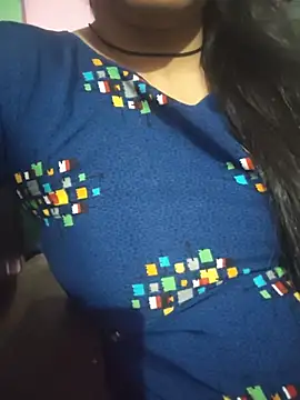 Snapshot of Nilam_cute chatting on 05-24-26, 01:38 Nilam cute online show from 05-24-26, 01:38