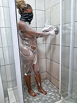 kktb lisa online show from 02-14-26, 02:58