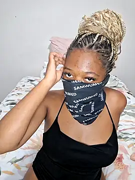 kktb lisa online show from 02-16-26, 04:58