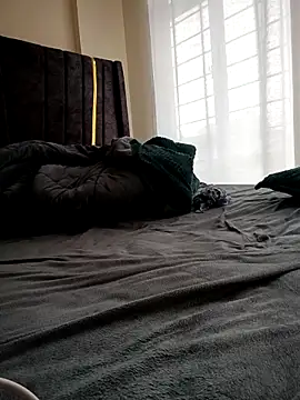 Snapshot of reddiamond07 chatting on 02-23-26, 09:50 reddiamond07 online show from 02-23-26, 09:50