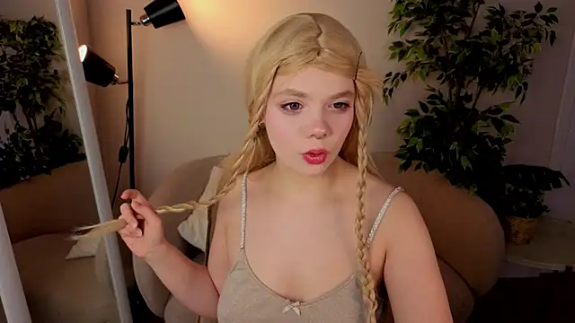 Waifu Ketrin online show from 02-04-26, 06:41