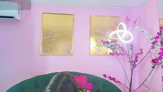 minniesofi online show from 01-12-26, 11:48