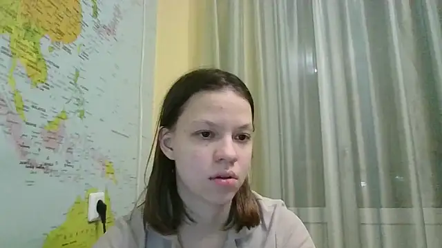 Snapshot of Paradise_Tease chatting on 02-08-26, 05:27 Paradise Tease online show from 02-08-26, 05:27