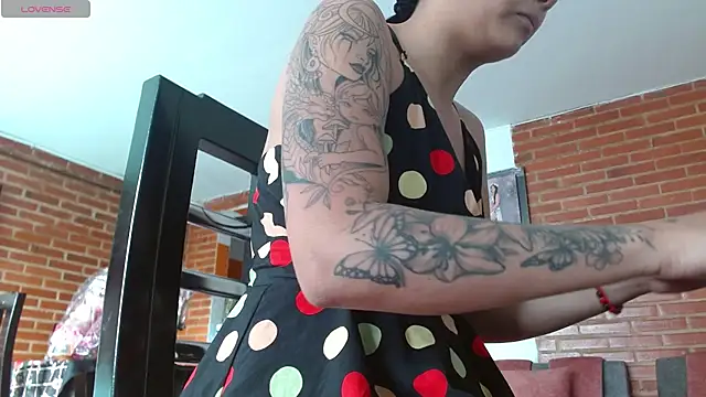 Lia rouse04 online show from 02-21-26, 01:01