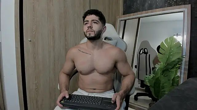 Thiago moretti online show from 05-25-26, 11:33