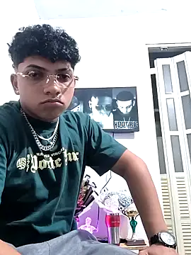 VersedChip online show from 03-21-26, 04:50