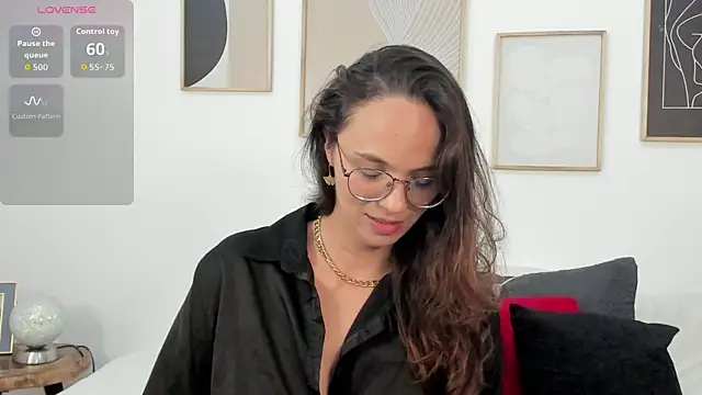 Julianneharris online show from 03-19-26, 02:54