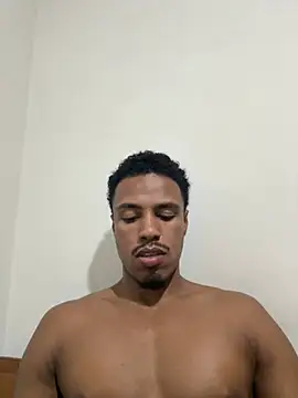 Snapshot of LorenzoBlack27 chatting on 06-22-26, 11:24 LorenzoBlack27 online show from 06-22-26, 11:24