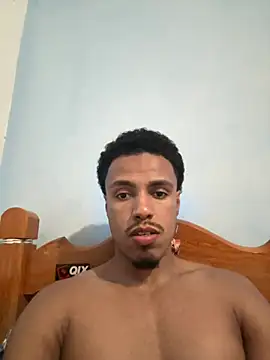 Snapshot of LorenzoBlack27 chatting on 07-08-26, 02:16 LorenzoBlack27 online show from 07-08-26, 02:16