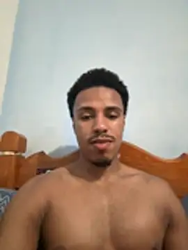 Snapshot of LorenzoBlack27 chatting on 07-12-26, 10:01 LorenzoBlack27 online show from 07-12-26, 10:01