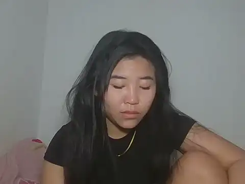 Zyeiii online show from 02-04-26, 07:53