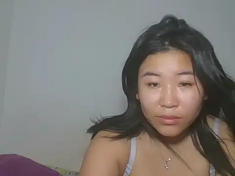 Zyeiii online show from 03-21-26, 07:35