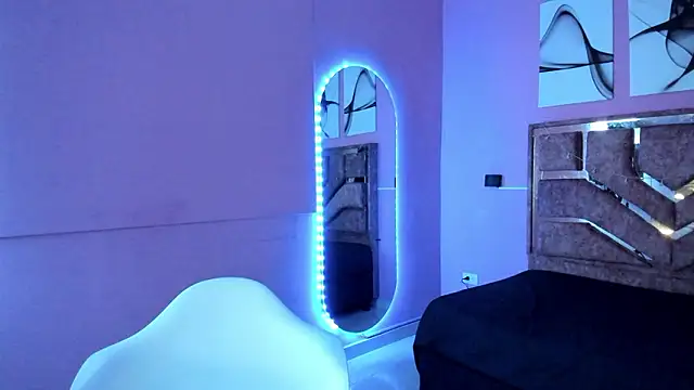 evelyn lovv online show from 03-12-26, 03:12