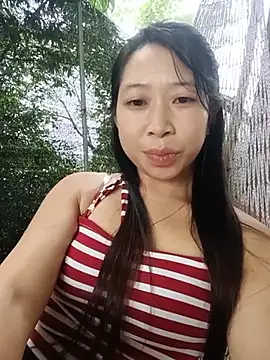 Snapshot of Mayly_lucky2 chatting on 06-29-26, 02:18 Mayly lucky2 online show from 06-29-26, 02:18