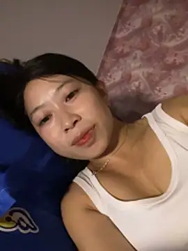 Snapshot of Mayly_lucky2 chatting on 06-29-26, 02:17 Mayly lucky2 online show from 06-29-26, 02:17
