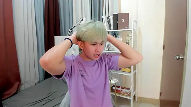 davincihugecock online show from 04-13-26, 04:56