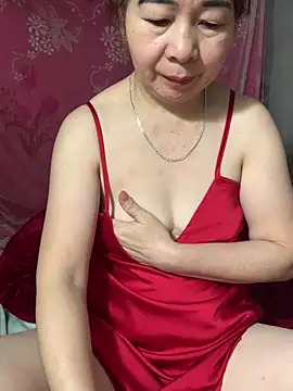 Snapshot of -Mery- chatting on 04-23-26, 08:13 -Mery- online show from 04-23-26, 08:13