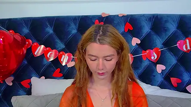 VanessaVienne online show from 02-11-26, 04:12