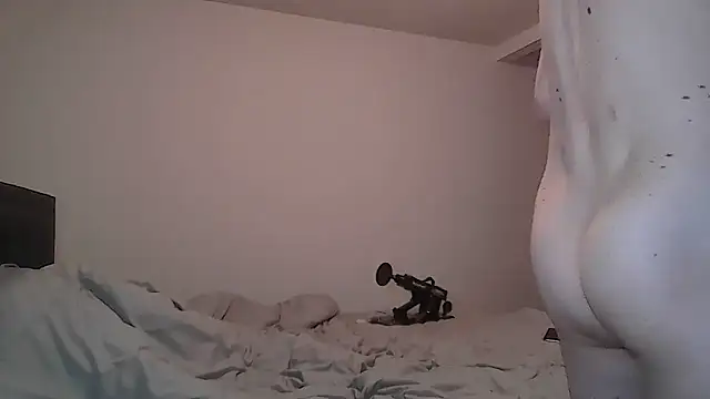maxryderr online show from 06-21-26, 07:49