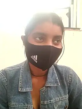 Erotic-Girl online show from 01-13-26, 06:29